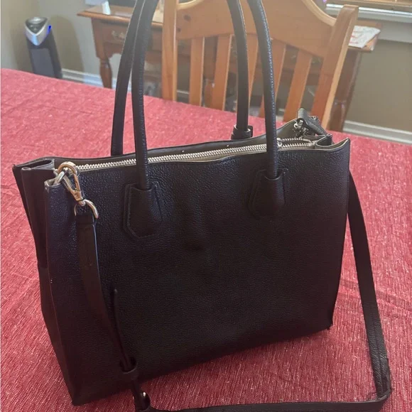 Michael Kors Mercer Grommeted Large Leather Tote - Picture 2 of 7